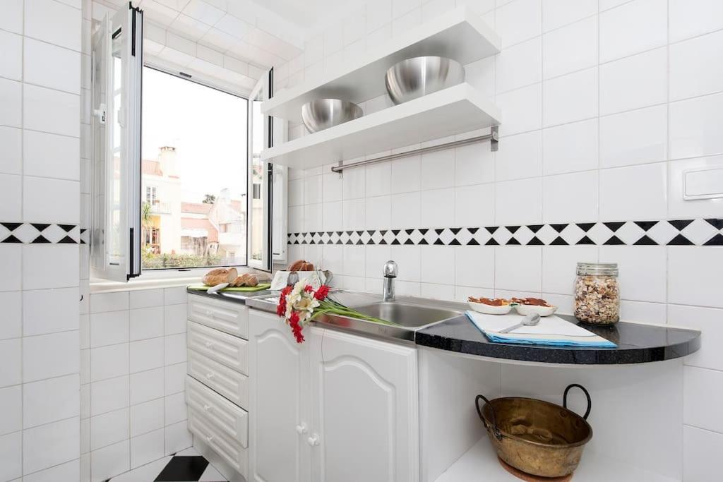 Charming 2 Bedroom Apartment Avenida Da Liberdade Lisboa Екстериор снимка